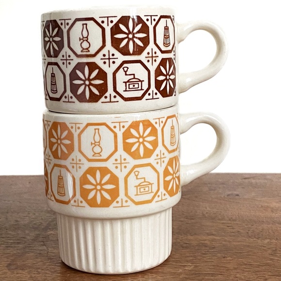 Vintage Retro Coffee Hot Tea Stacking Mug Set | Stackable Mid Century Mugs